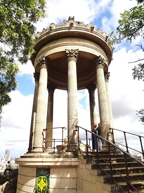 ビュット・ショーモン公園　Parc des Buttes-Chaumont